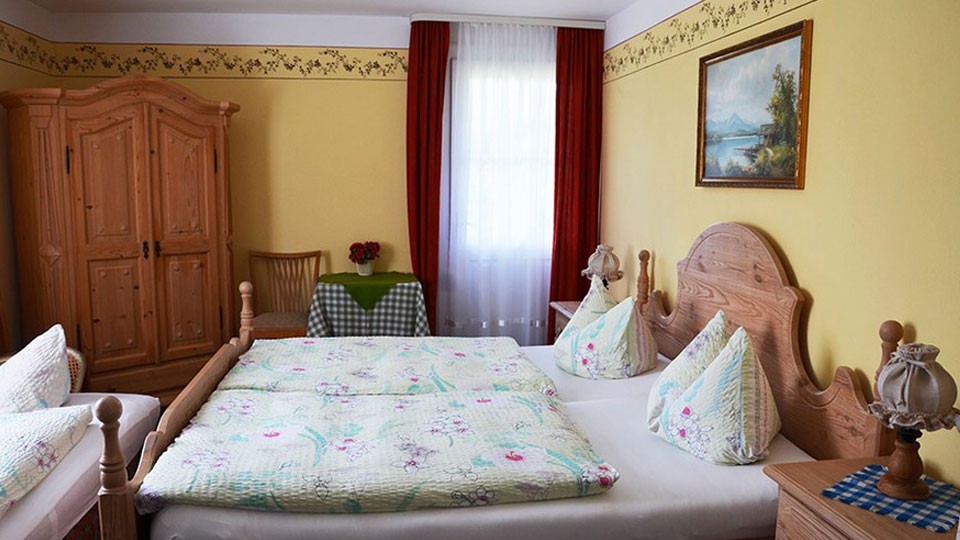 Dreibettzimmer