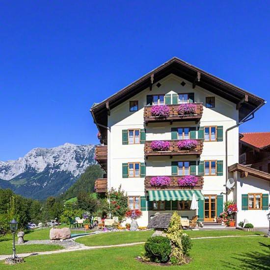 Gstehaus Steinberg im Sommer