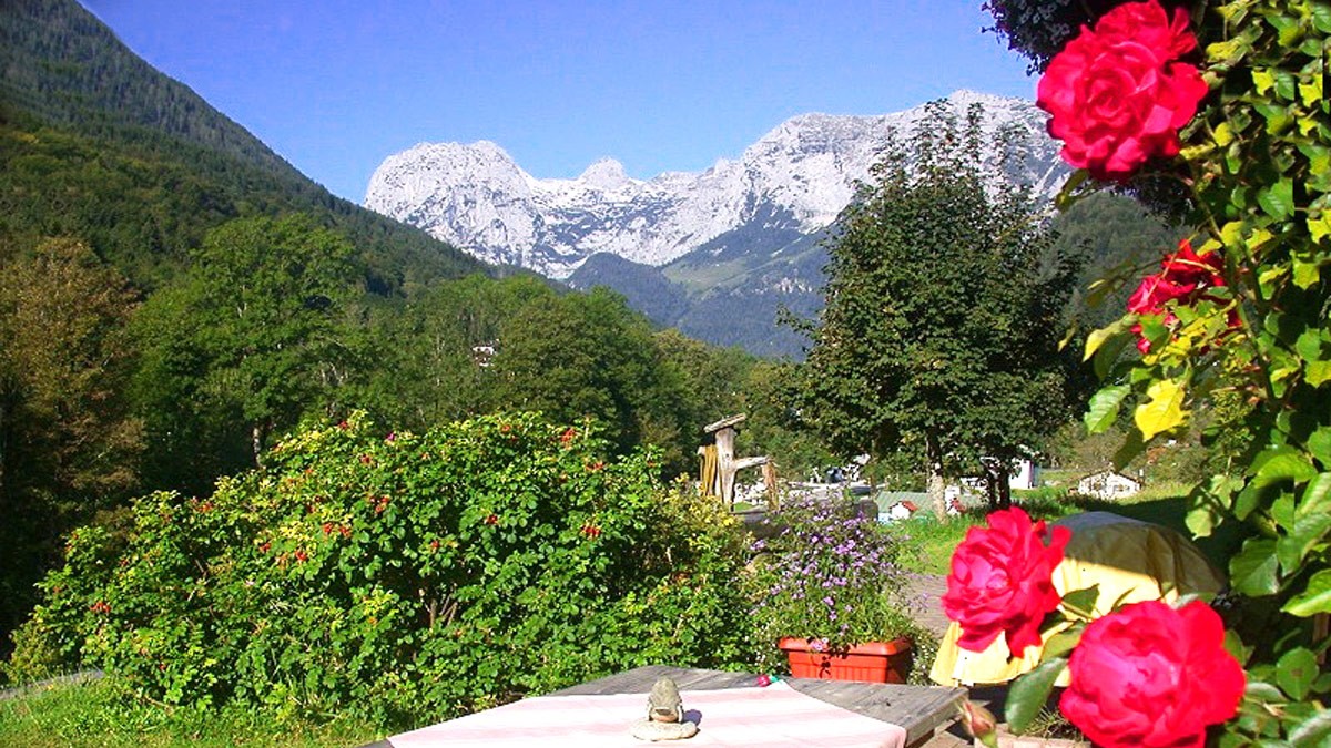 Gstehaus Steinberg Ausblick im Sommer