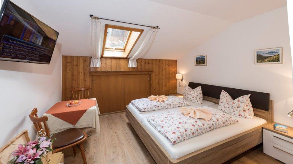 Caf Pension Brandtnerhof Doppelzimmer Grnstein_21