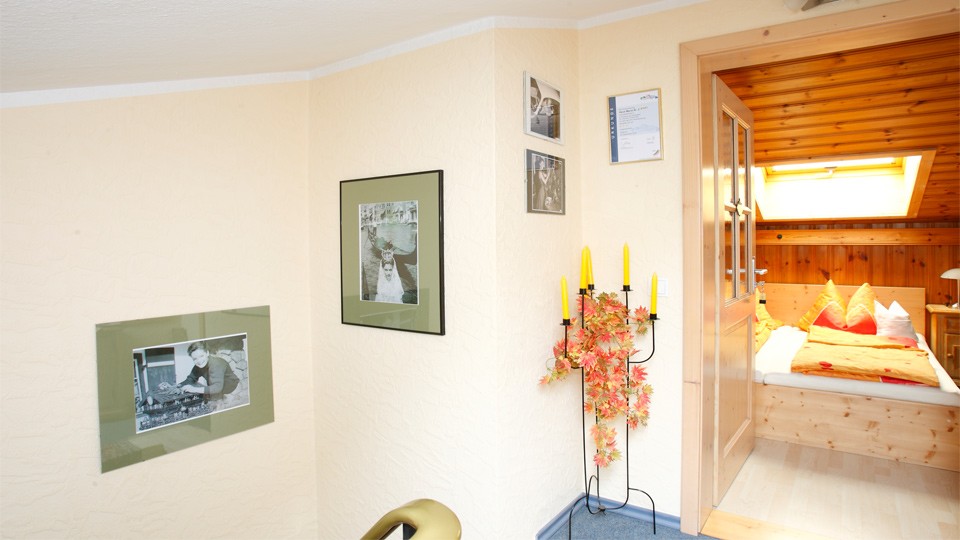Haus Maria FeWo Magda Flur & Schlafzimmer
