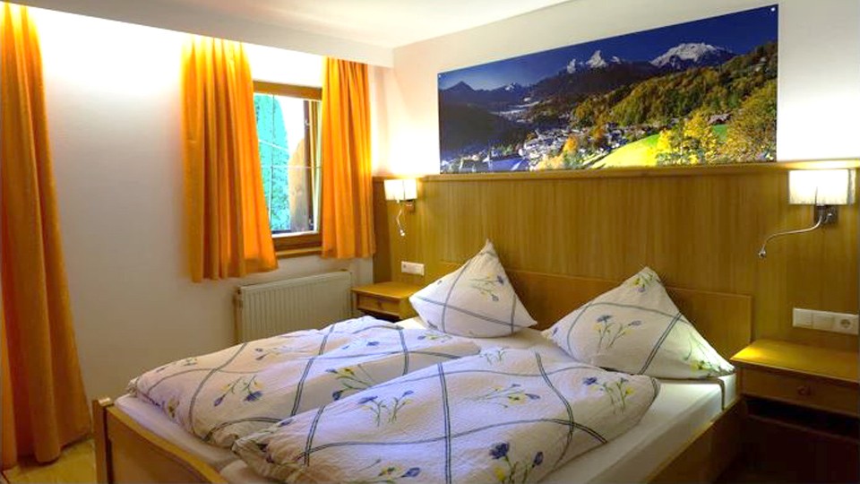 Zimmer 5 im Hotel Lampllehen